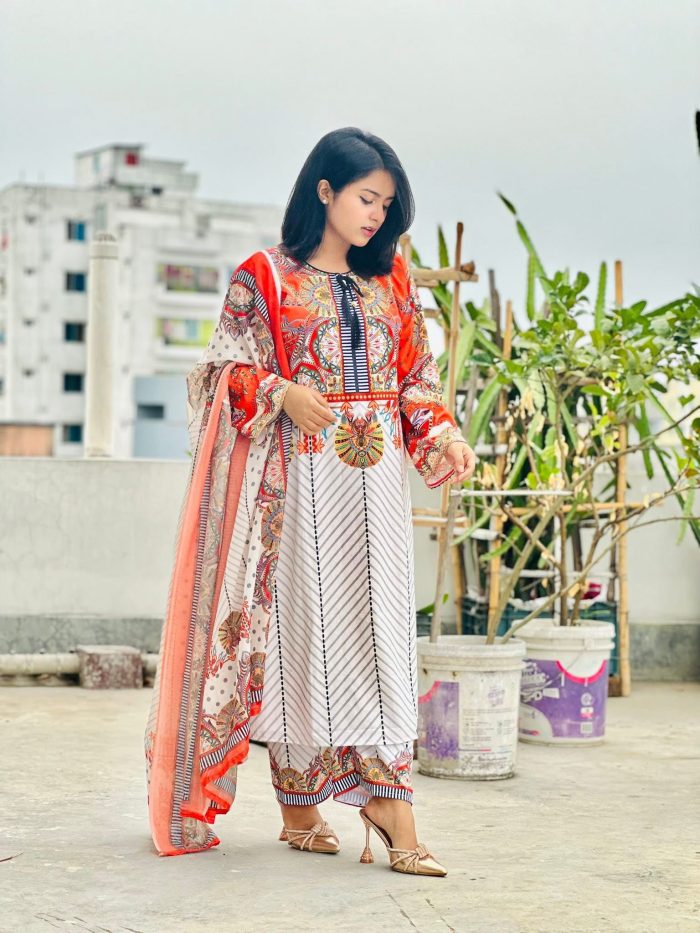 Pakistani Inpired Disgital print 3 piece - Image 1