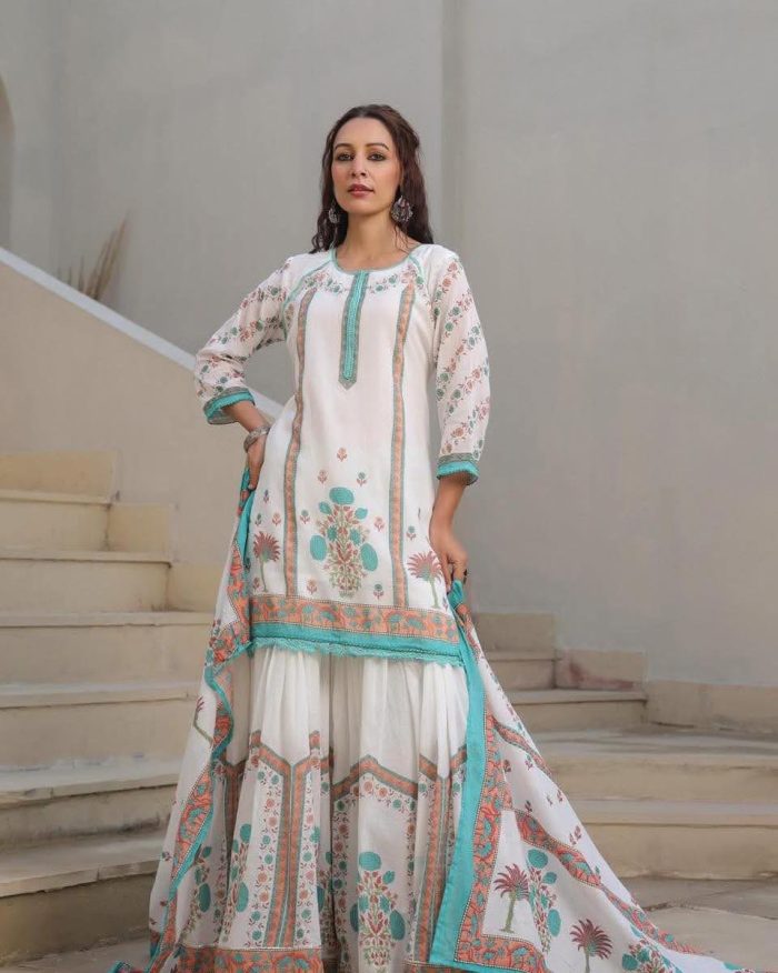 Sharara Three Piece - Image 5