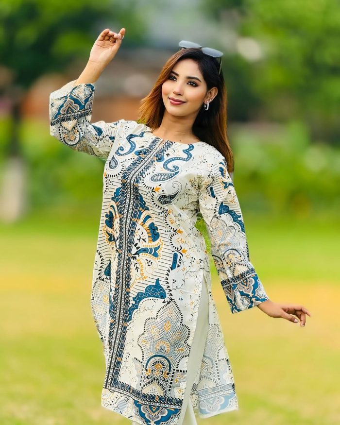 Premium quality synthetix silk digital print co-ord set - Image 2