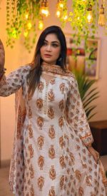 Cotton Gown Three Piece - Image 6