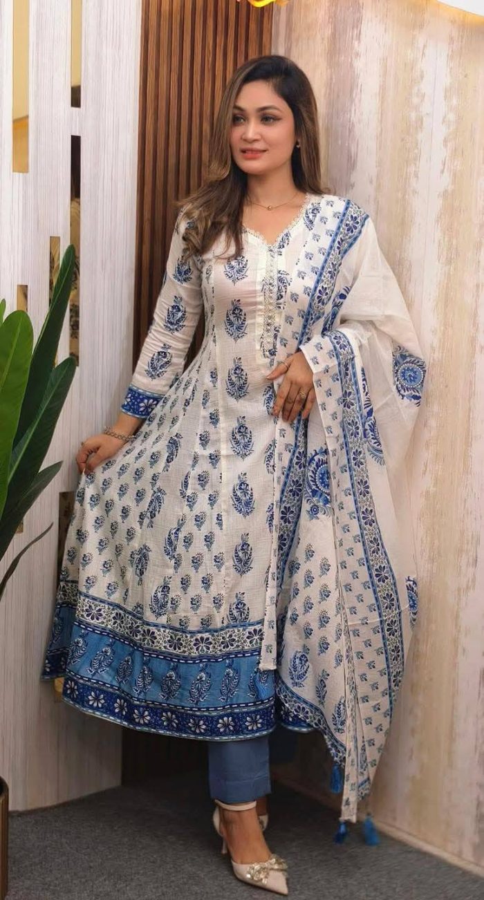 Cotton Gown Three Piece - Image 5