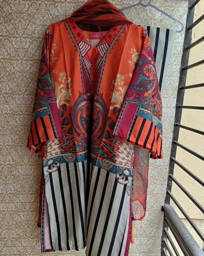 Orenge Pakistani inspaird 3 piece - Image 2