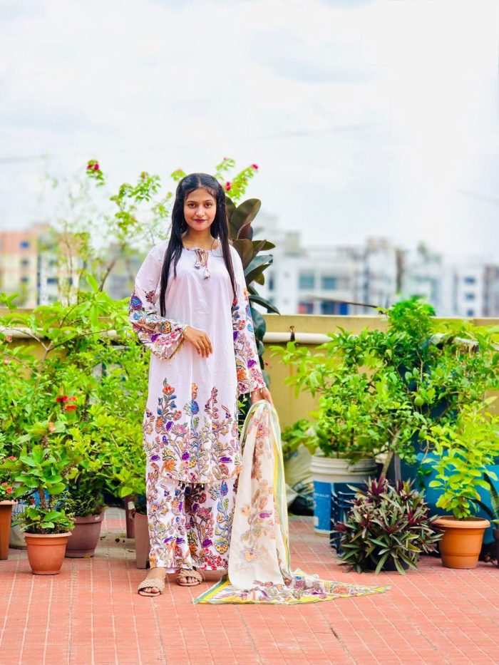 LUXURY PAKISTANI INSPIRED 3 PIECE - Image 4