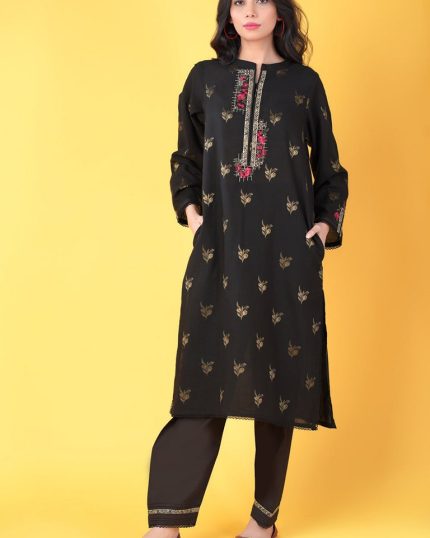 EMBROIDERED SUIT