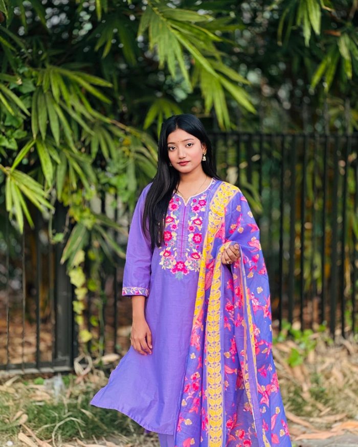 Cotton Embroidery 3 Piece - Image 4