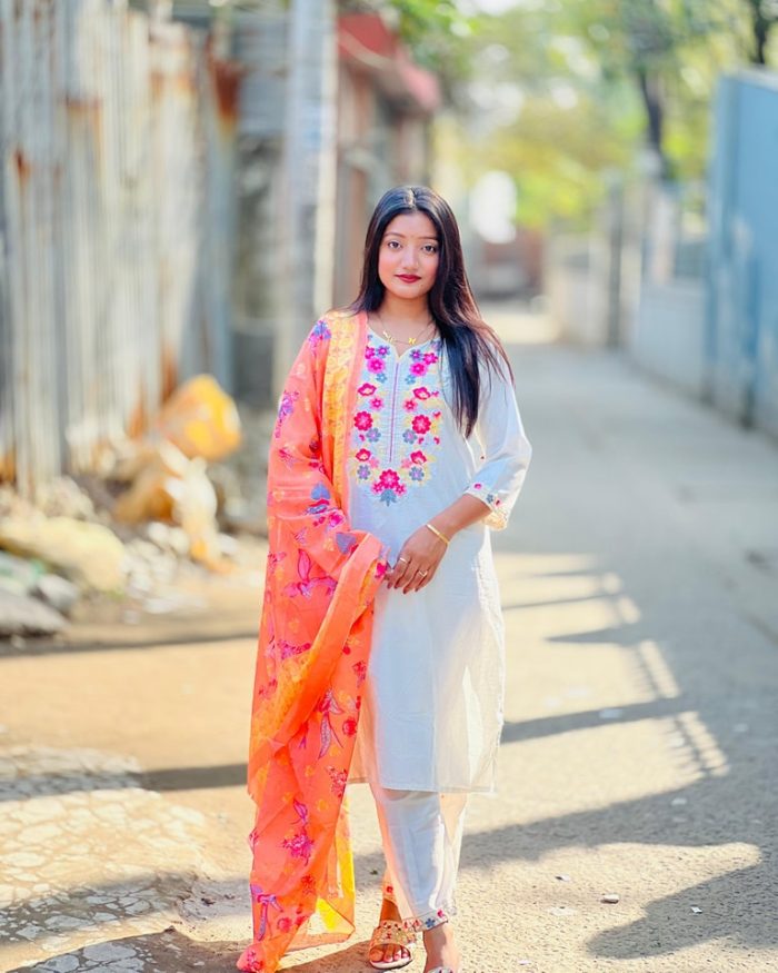 Cotton Embroidery 3 Piece - Image 1