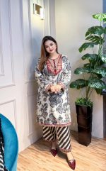 Pakistani Ethnc inspired Stitched 3 piece Set - Image 6