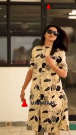 White Kurta With Black Floral Print - Image 5